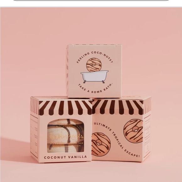 COPY - NWT Coconut Vanilla Bath Treats (3 Pc Bath Bomb Set) - Picture 1 of 3
